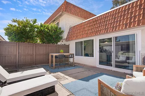 2712 Via Roberto, Carlsbad, CA 92010 photo 17