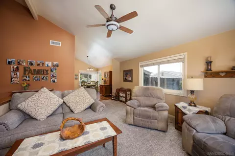 14331 Vista Hills Dr, Lakeside, CA 92040 photo 7