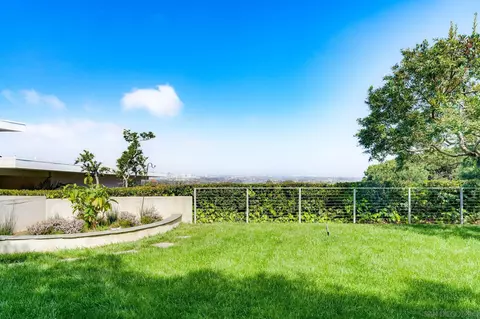 Exterior - 7304 Rue Michael, La Jolla, CA 92037 photo 6 of 6