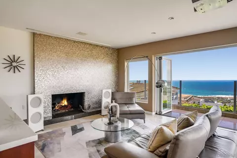 Living - 7304 Rue Michael, La Jolla, CA 92037 photo 1 of 3