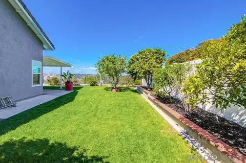 Exterior - 2334 Kimberly Ct, Carlsbad, CA 92008 photo 13 of 16