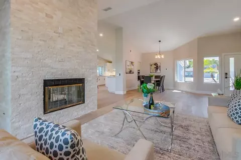 Living - 2334 Kimberly Ct, Carlsbad, CA 92008 photo 4 of 8