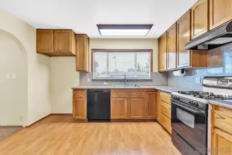 9540 Abbeyfield Rd, Santee, CA 92071 photo 10