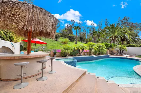 Exterior - 13901 Carriage Rd, Poway, CA 92064 photo 6 of 9