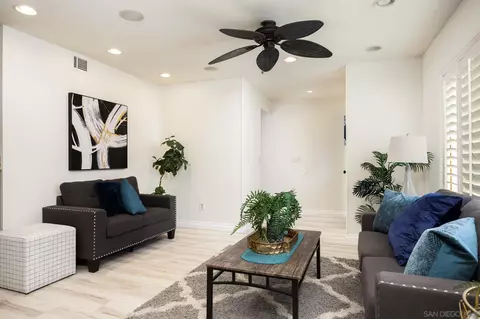 9829 Caspi Gardens Dr #3, Santee, CA 92071 photo 4