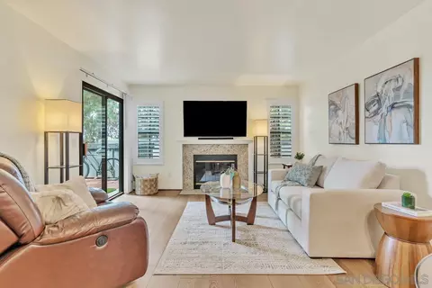 14942 Avenida Venusto #101, San Diego, CA 92128
