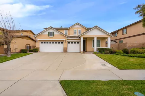 Exterior - 16022 Cascade Dr, Fontana, CA 92336 photo 5 of 5