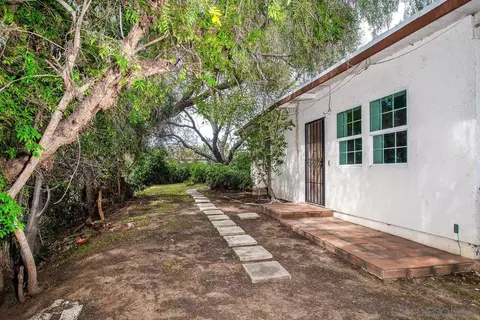 Exterior - 6525 Macarthur Dr, Lemon Grove, CA 91945 photo 15 of 19