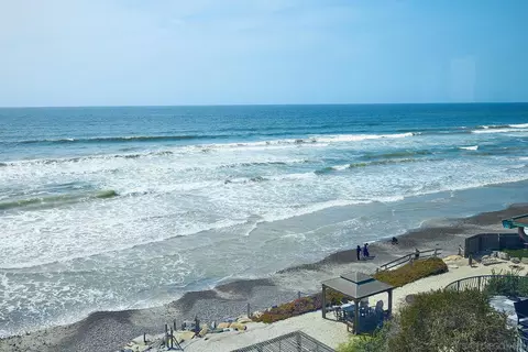 2747 Ocean St, Carlsbad, CA 92008 photo 10