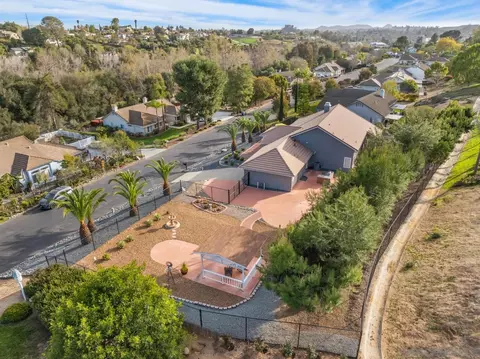 View/Area - 1783 Palomares Rd, Fallbrook, CA 92028 photo 3 of 6