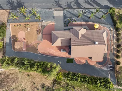 View/Area - 1783 Palomares Rd, Fallbrook, CA 92028 photo 5 of 6