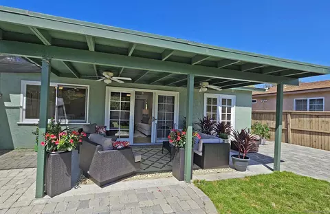 Exterior - 4475 Estada Dr, Oceanside, CA 92057 photo 4 of 9