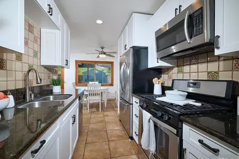 Kitchen - 4475 Estada Dr, Oceanside, CA 92057 photo 2 of 4