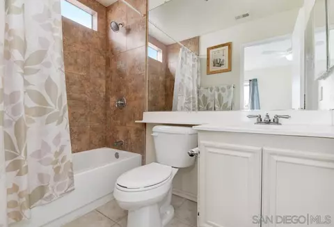 Bath - 2563 Kings View Cir, Spring Valley, CA 91977 photo 2 of 3