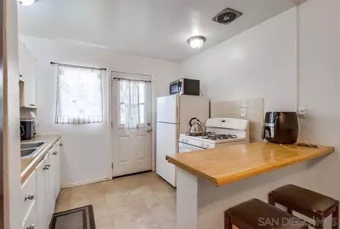 6010-12 Nancy Dr, La Mesa, CA 91942 photo 15