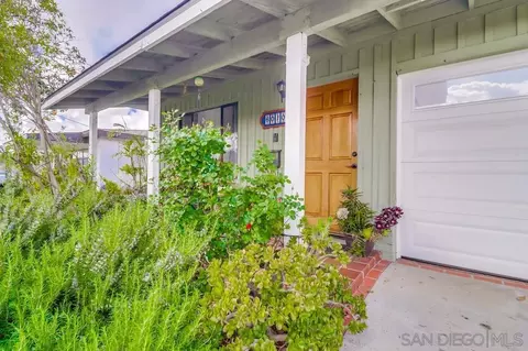 6010-12 Nancy Dr, La Mesa, CA 91942 photo 3