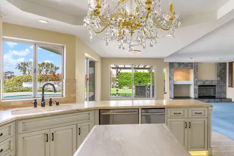 Kitchen - 13000 Lomas Verdes Dr, Poway, CA 92064 photo 5 of 5