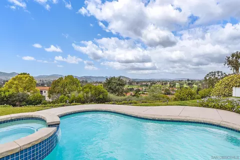 Exterior - 13000 Lomas Verdes Dr, Poway, CA 92064 photo 8 of 13