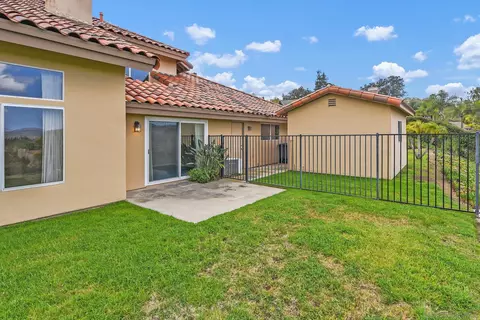 Exterior - 13000 Lomas Verdes Dr, Poway, CA 92064 photo 11 of 13