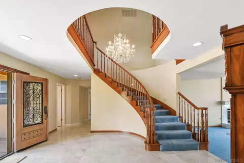 Entry Way - 13000 Lomas Verdes Dr, Poway, CA 92064 photo 2 of 5