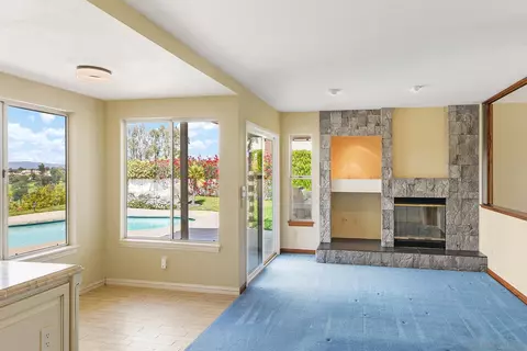 Living - 13000 Lomas Verdes Dr, Poway, CA 92064 photo 3 of 7
