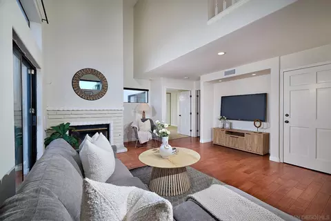 Living - 4190 Parkside Pl, Carlsbad, CA 92008 photo 3 of 4