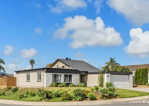1461 Paseo Alegre, San Marcos, CA 92069