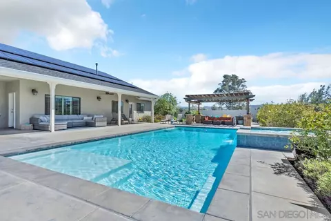 Exterior - 1652 Gam Ln, Ramona, CA 92065 photo 22 of 27