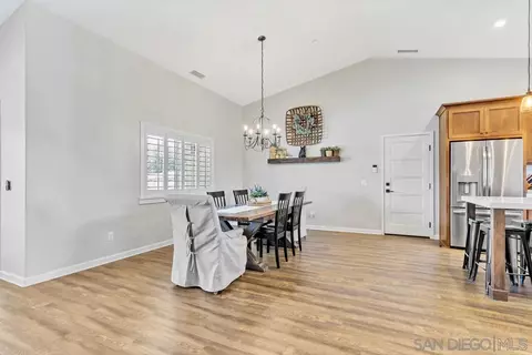 Dining - 1652 Gam Ln, Ramona, CA 92065 photo 2 of 3