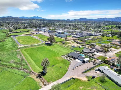 View/Area - 1652 Gam Ln, Ramona, CA 92065 photo 6 of 12