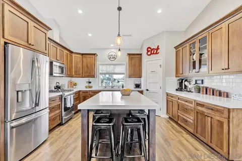 Kitchen - 1652 Gam Ln, Ramona, CA 92065 photo 1 of 7