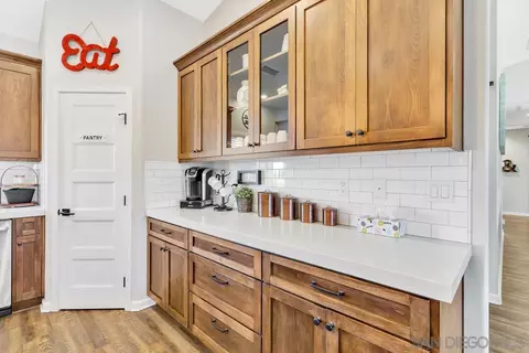 Kitchen - 1652 Gam Ln, Ramona, CA 92065 photo 6 of 7