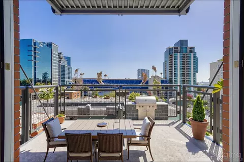 877 Island #807, San Diego, CA 92101