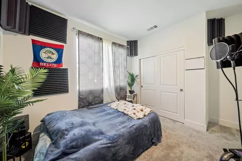 Bedroom - 35365 Orchard Trl, Fallbrook, CA 92028 photo 2 of 8