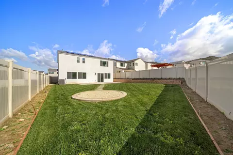 Exterior - 35365 Orchard Trl, Fallbrook, CA 92028 photo 6 of 7