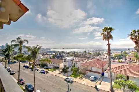 2445 Brant St #507, San Diego, CA 92101