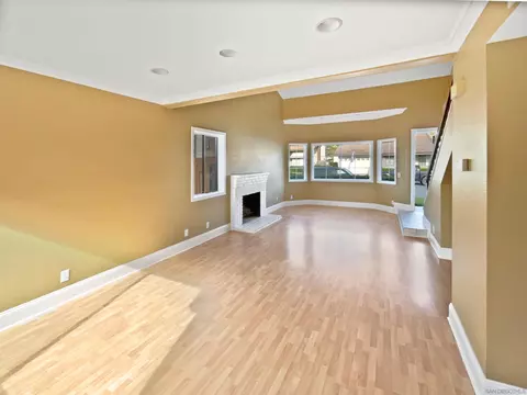 Living - 221 Levant Way, Oceanside, CA 92057 photo 4 of 7