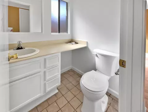 Bath - 221 Levant Way, Oceanside, CA 92057 photo 2 of 2