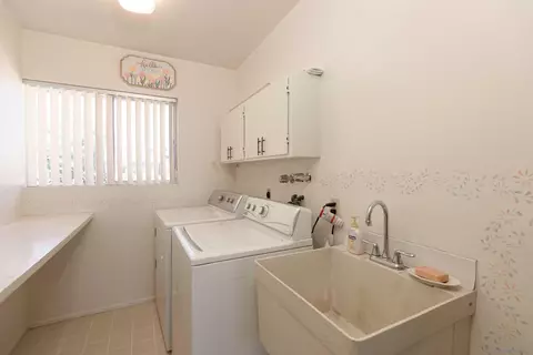 Other - 5571 Candlelight Dr, La Jolla, CA 92037 photo 4 of 5