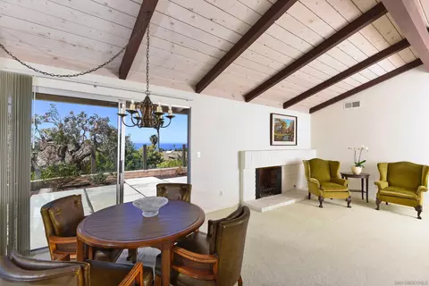 Dining - 5571 Candlelight Dr, La Jolla, CA 92037 photo 1 of 3