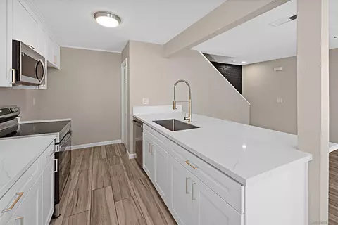 Kitchen - 12132 Wintergreen Dr #2, Lakeside, CA 92040 photo 1 of 8