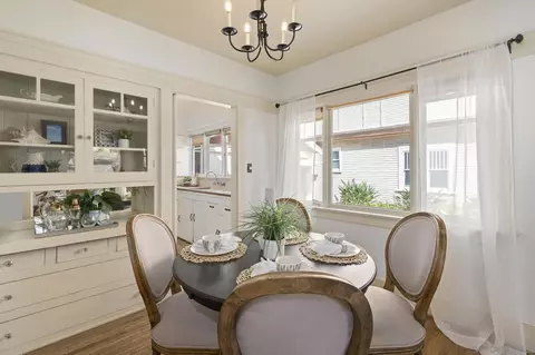 Dining - 1305 9th St, Coronado, CA 92118 photo 2 of 3