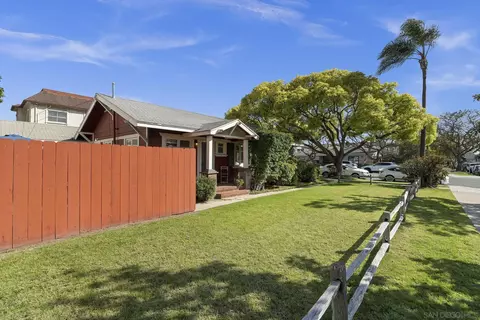 Exterior - 1305 9th St, Coronado, CA 92118 photo 9 of 11