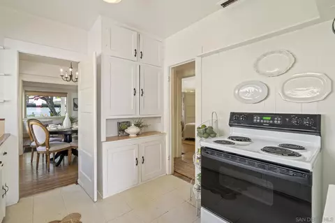 Kitchen - 1305 9th St, Coronado, CA 92118 photo 3 of 3