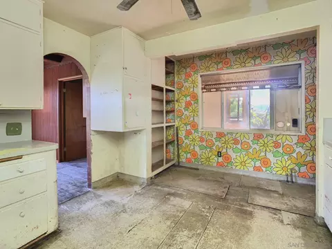 Kitchen - 10440 Loma Rancho Dr, Spring Valley, CA 91978 photo 1 of 2