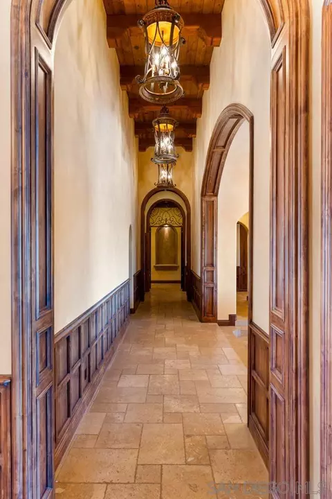 Entry Way - 19612 Rangeland Rd, Ramona, CA 92065 photo 2 of 4