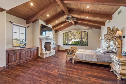 Bedroom - 19612 Rangeland Rd, Ramona, CA 92065 photo 1 of 5
