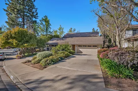 3040 Via De Caballo, Encinitas, CA 92024 photo 2