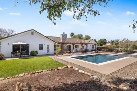 Other - 360 Futurity Ln, Fallbrook, CA 92028 photo 5 of 11