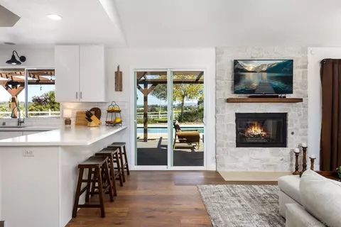 Kitchen - 360 Futurity Ln, Fallbrook, CA 92028 photo 1 of 5
